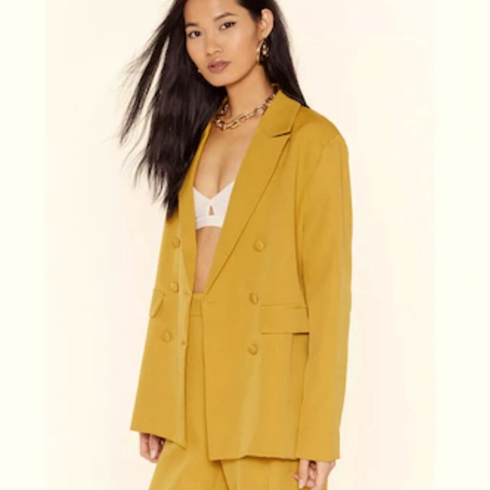 Nasty Gal suit set, new worn once or twice. Mustard yellow.